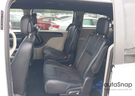 2019 Dodge Grand Caravan Sxt z USA, uszkodzony, nr VIN 2C4RDGCG3KR755357